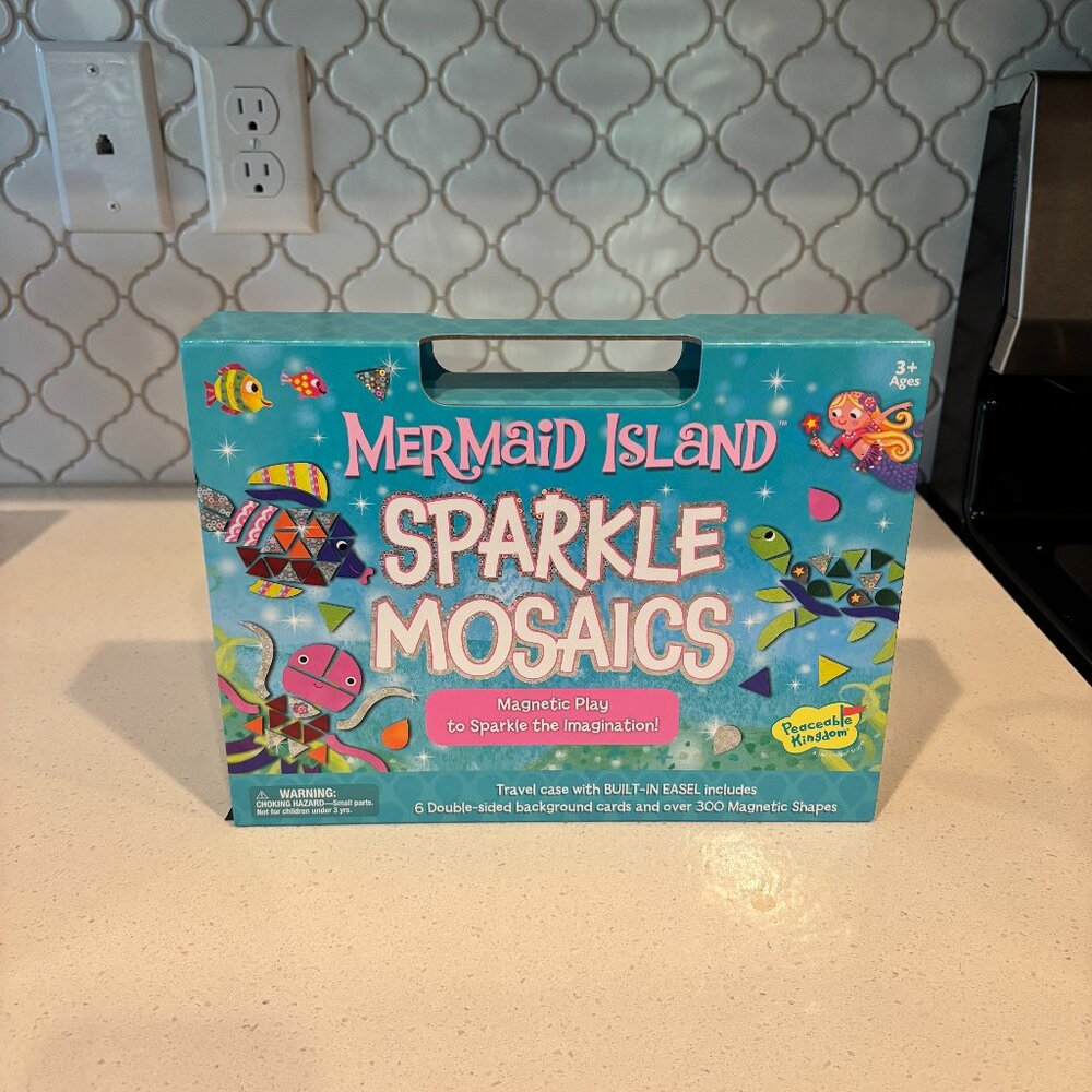 Mermaid Island Sparkle Magnetic Mosaics Set